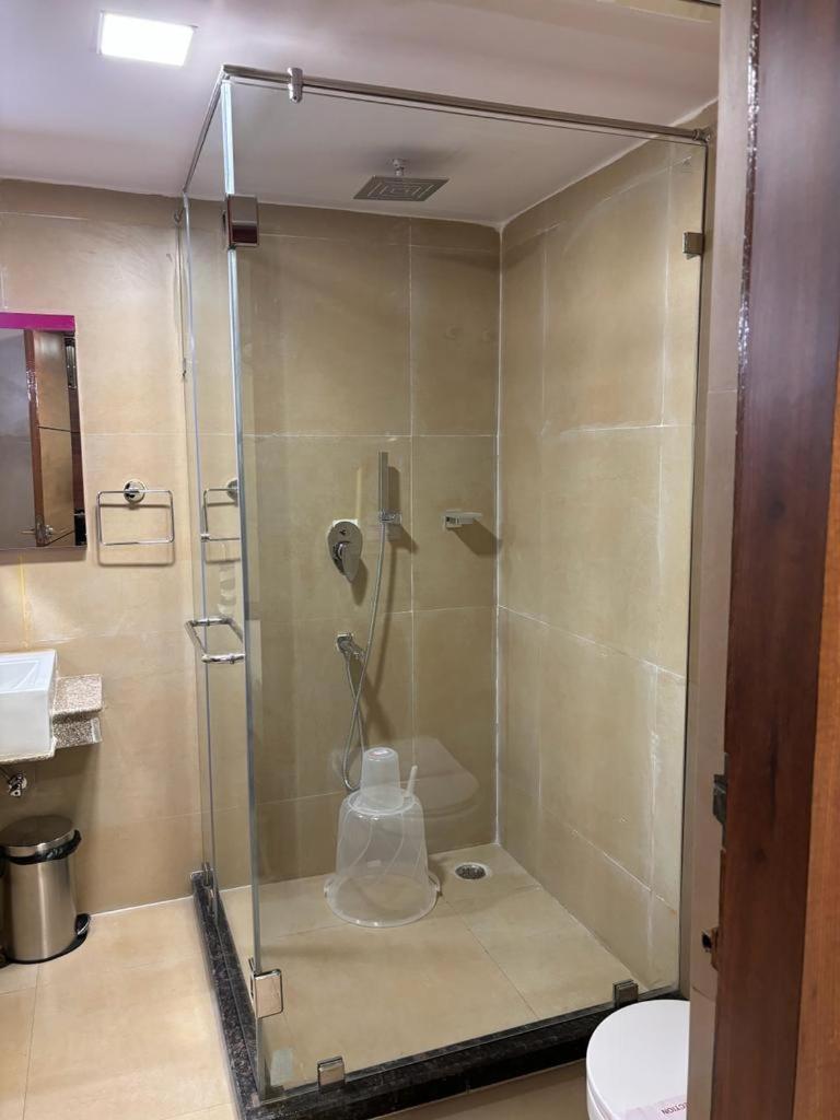 Hotel Golden Orbit Āsansol Zewnętrze zdjęcie