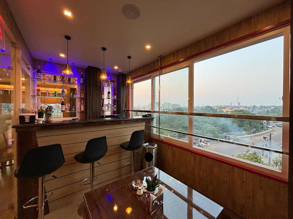 Hotel Golden Orbit Āsansol Zewnętrze zdjęcie